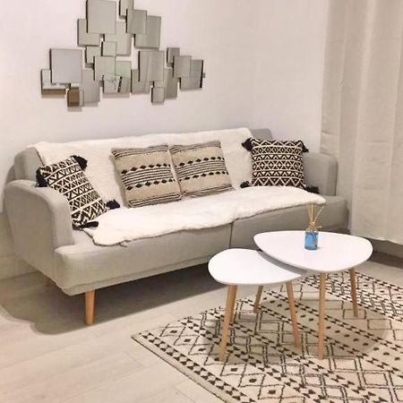 Appartements Cosy Au Centre De לה סיין סור-מר מראה חיצוני תמונה