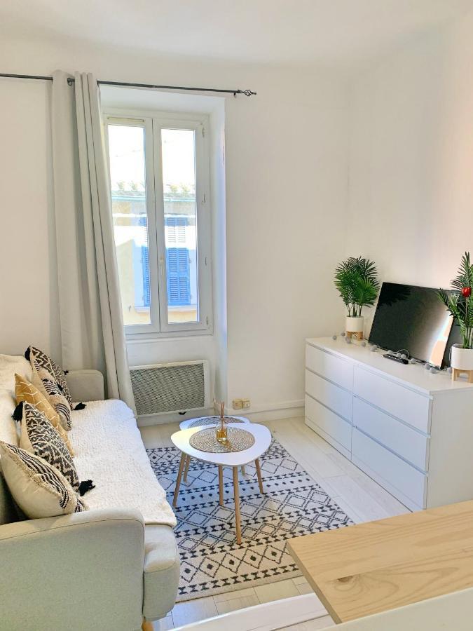 Appartements Cosy Au Centre De לה סיין סור-מר מראה חיצוני תמונה