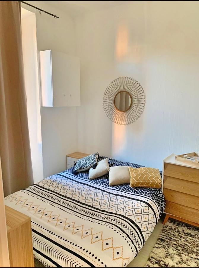 Appartements Cosy Au Centre De לה סיין סור-מר מראה חיצוני תמונה